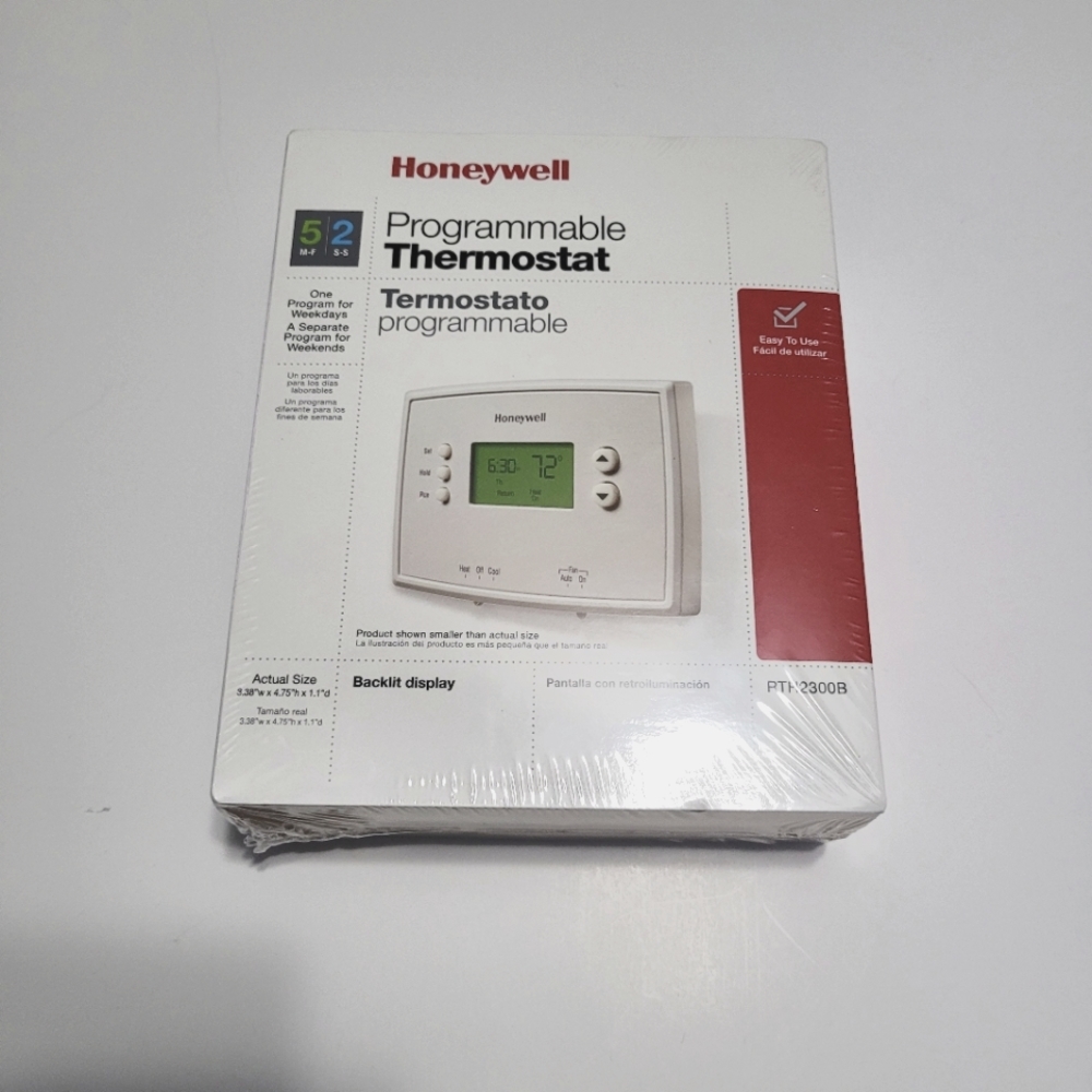 NWOT   Honeywell   Thermostat  White